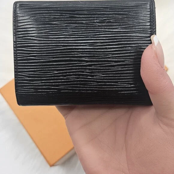 ❗SOLD❗Louis Vuitton Black Epi Compact Wallet - Picture 7 of 13